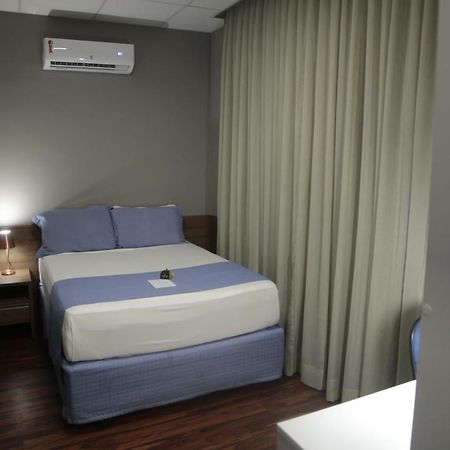 Jockey Class Hotel Τερεζίνα Εξωτερικό φωτογραφία