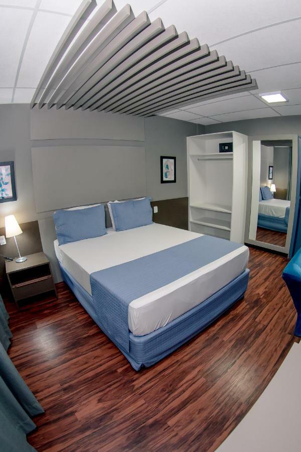 Jockey Class Hotel Τερεζίνα Εξωτερικό φωτογραφία