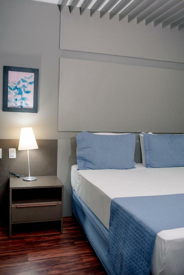 Jockey Class Hotel Τερεζίνα Εξωτερικό φωτογραφία